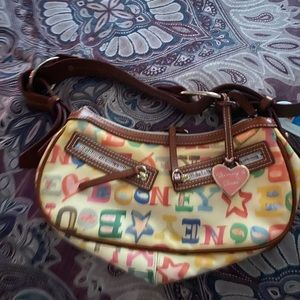 Dooney & Bourke